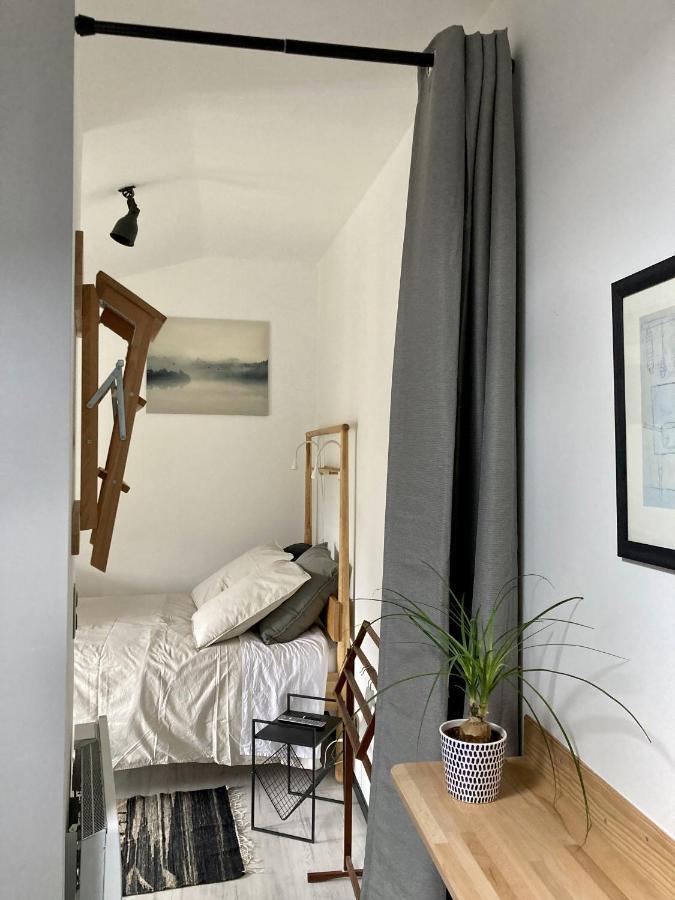 Aux 4 Logis Appart-Hotel - Studio Le Roof - Une Vue Splendide - Petit Dejeuner Inclus 1Ere Nuit Foix Exterior foto